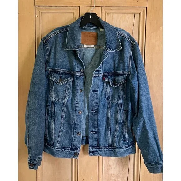Levi's Premium Womens Vintage Fit Denim Trucker Jacket Size Small Blue FA EXC - Picture 4 of 12